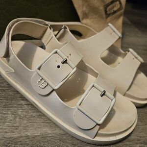 Authentic Gucci dad sandals
